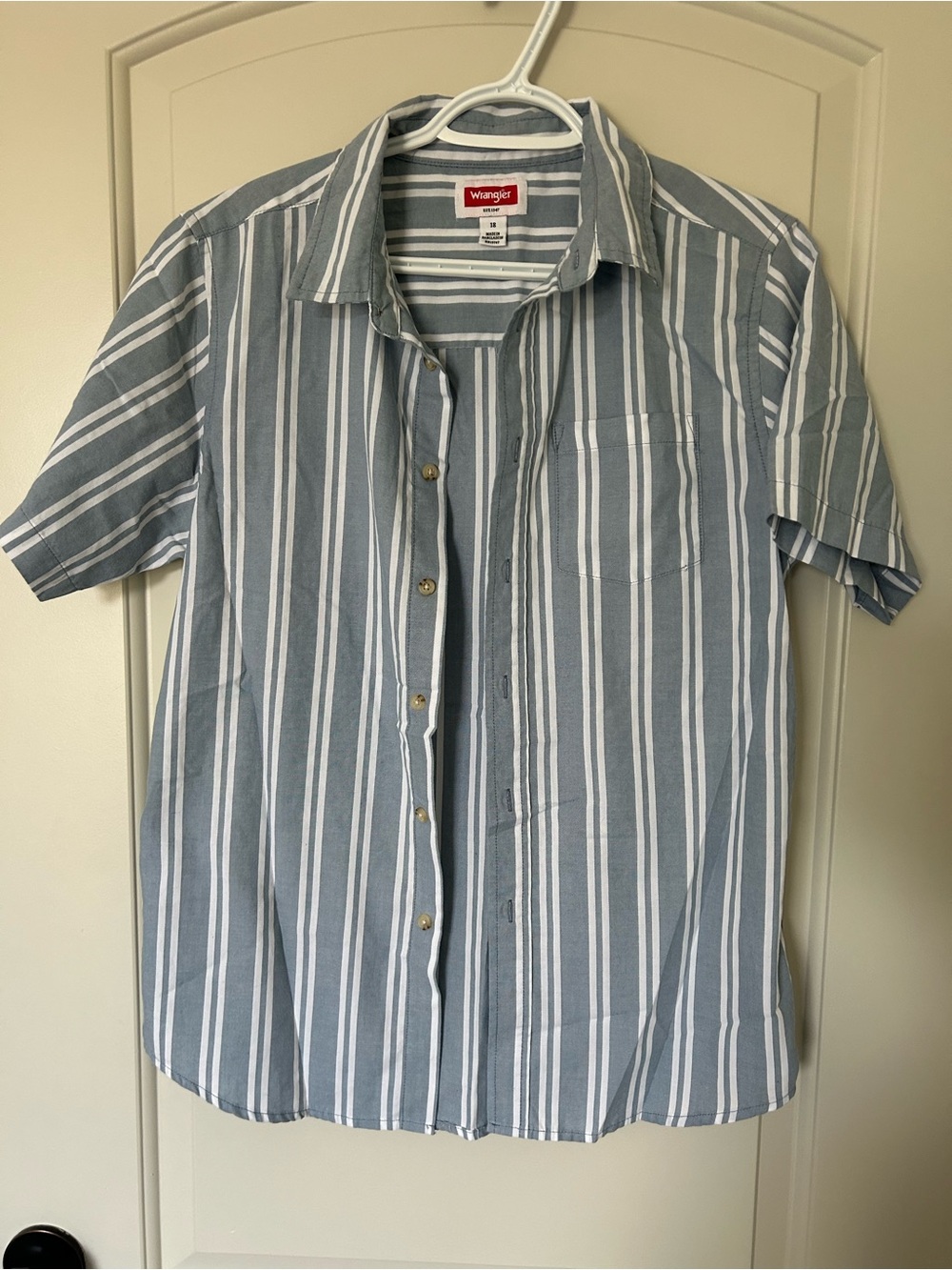 Wrangler Boy’s Blue & White Striped Short-Sleeve Button-Up Shirt